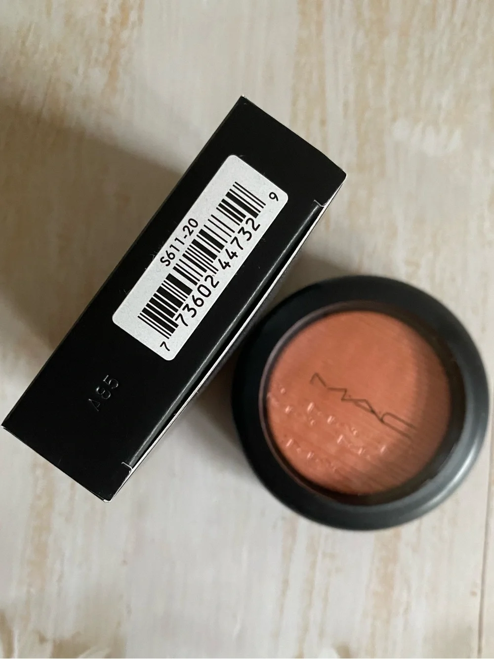 MAC Cosmetics mac extra